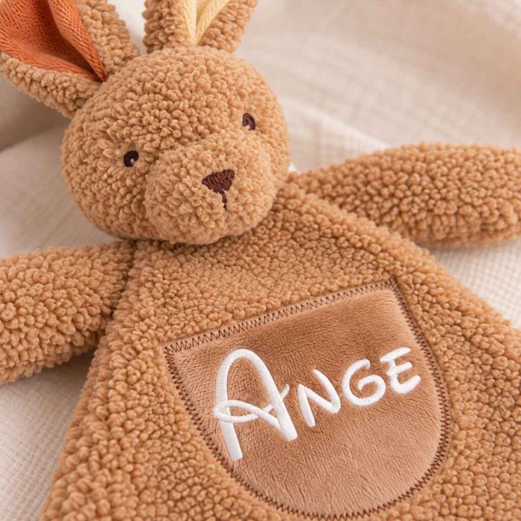 Doudou lapin personnalisé Poupe Poupi
